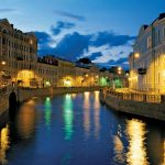 Buildings-waterway-banks-Saint-Petersburg-Russia-city